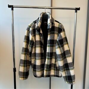 Zara Men’s fleece jacket